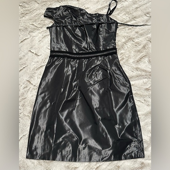 BCBGeneration Asymmetrical Pleated One Shoulder Cocktail Mini Dress - Picture 7 of 16